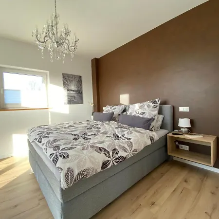 17 Am Berg Διαμέρισμα *